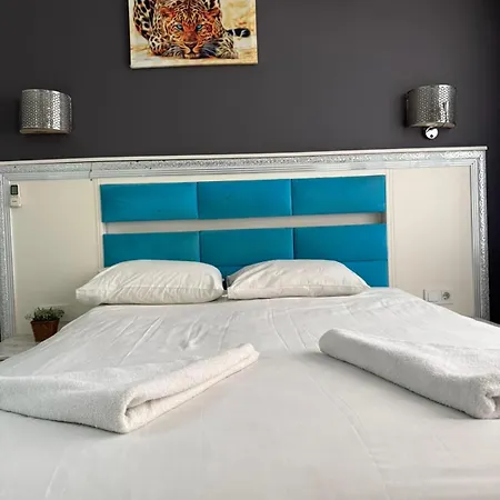 Holiday Suit 4* Istanbulská provincie