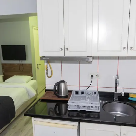 Aparthotel Holiday Suit